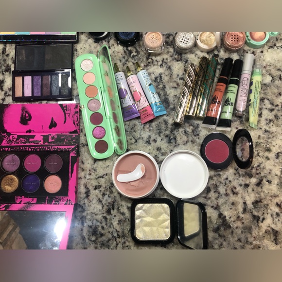 Selling bundle misc beauty bundle. Not selling separately. - Picture 5 of 5